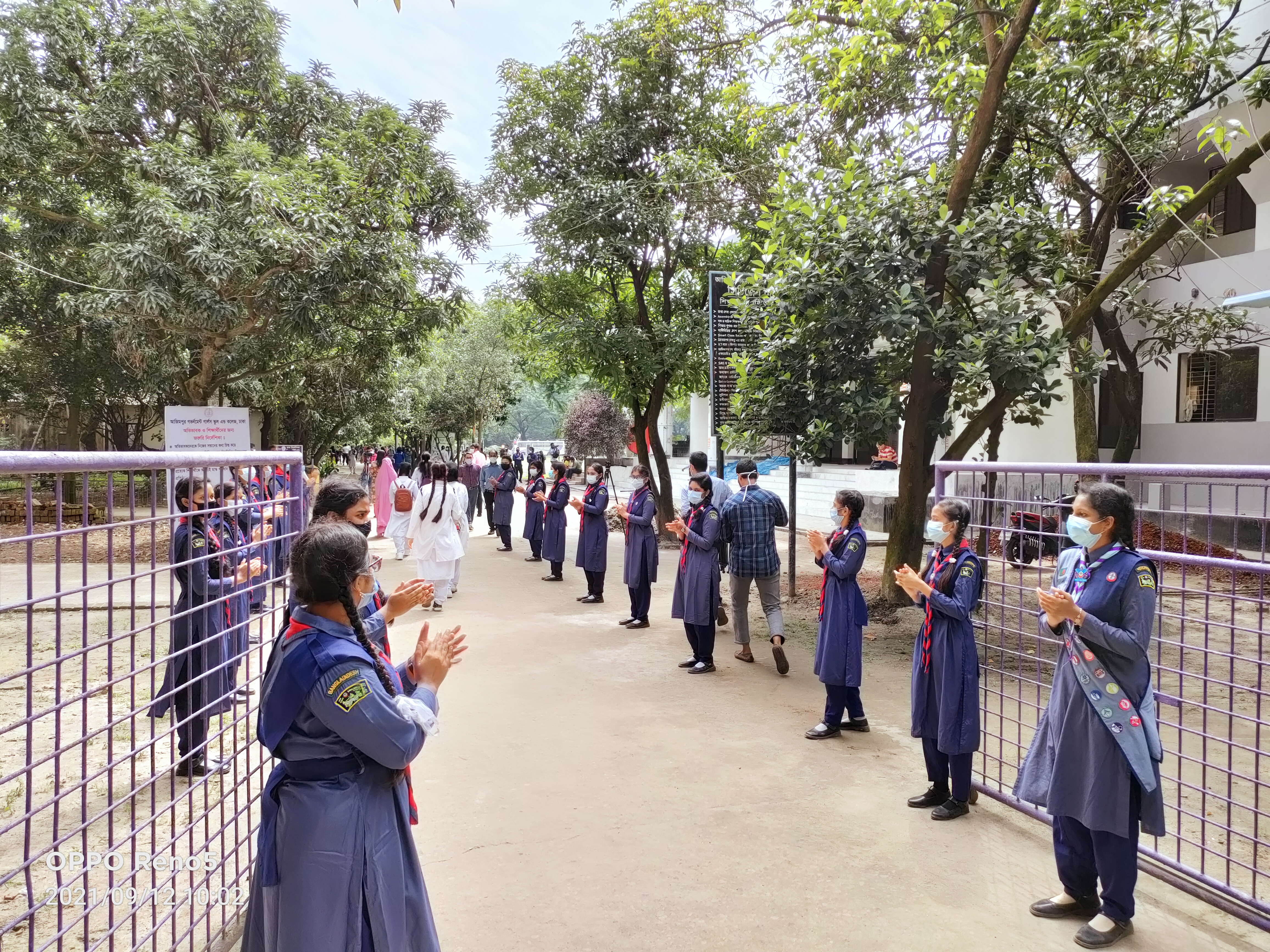 আজিমপুর সরকারি বালিকা উচ্চ বিদ্যালয় ও কলেজ, ছবি- সাফাত রহমান