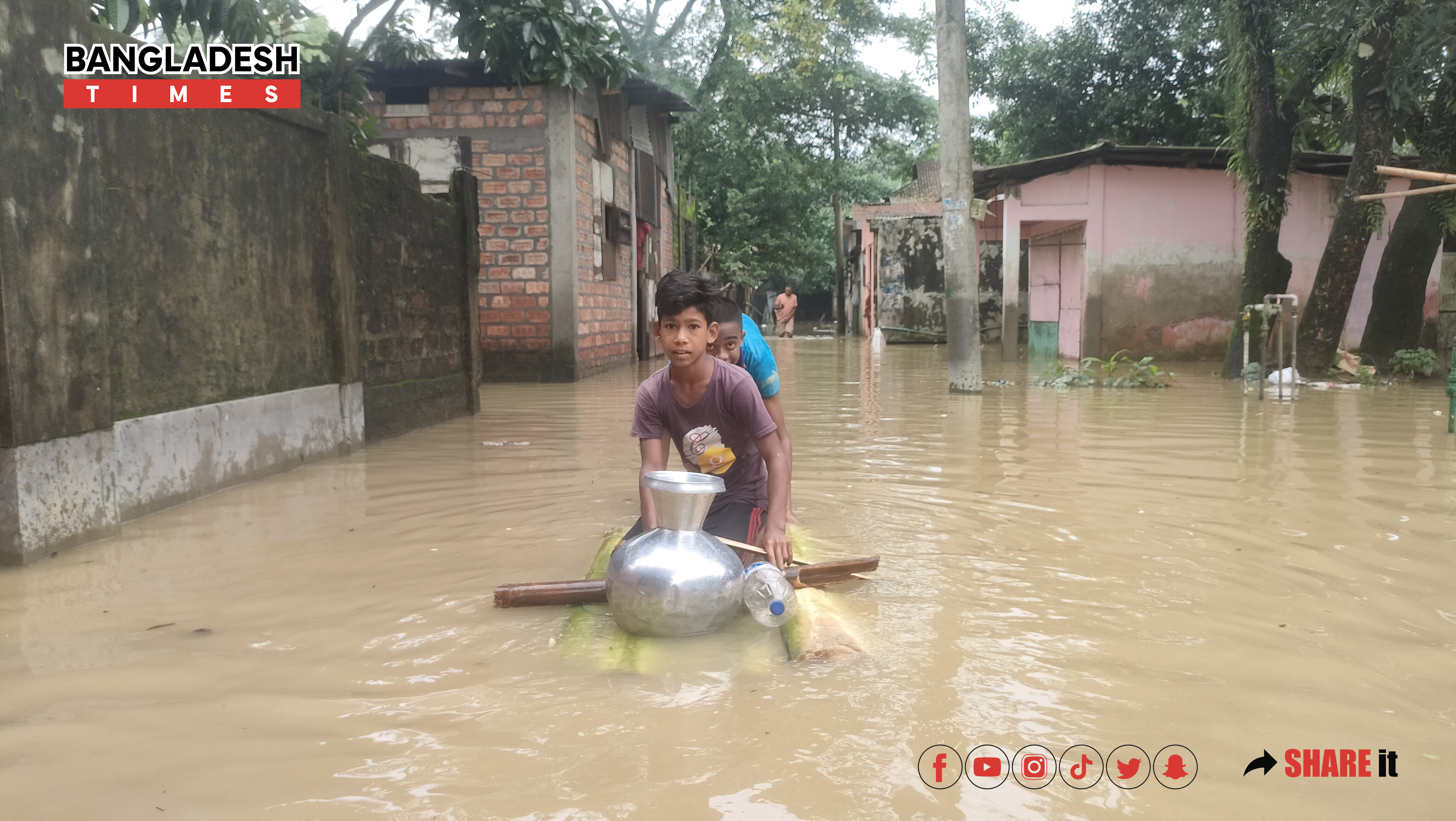 সিলেট থেকে ছবি তুলেছেন সাইফুল ইসলাম